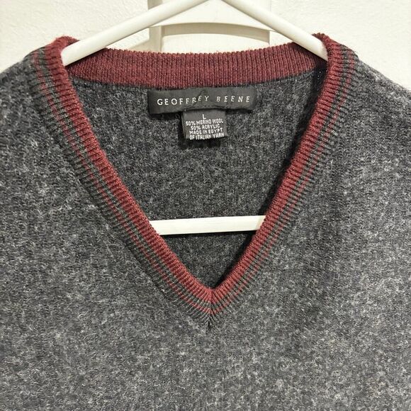 Vintage 90’s Geoffrey Beene Merino Wool Sweater Vest - Picture 2 of 4